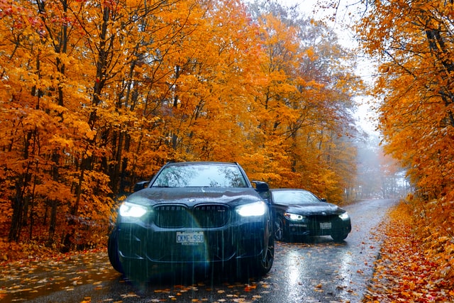 Cars driving in Fall